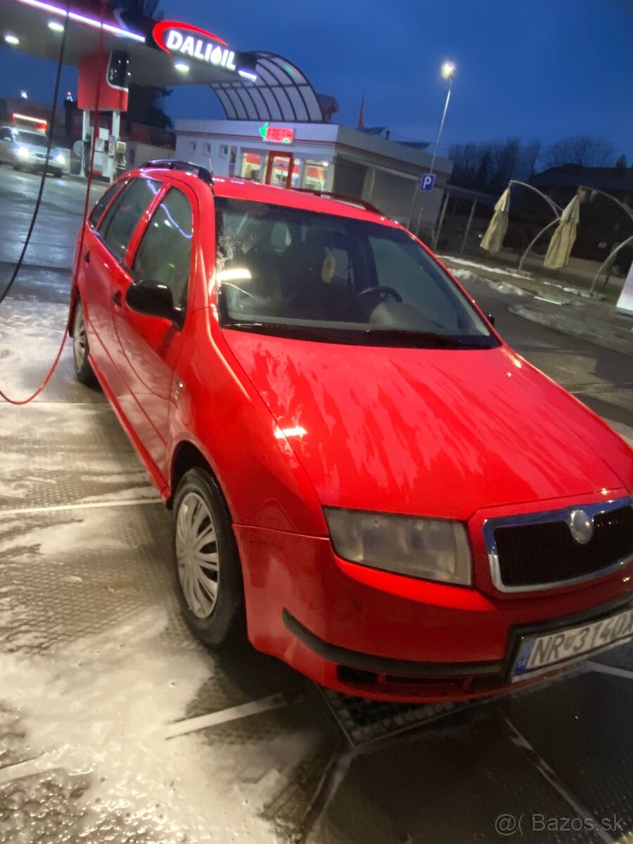 Predam Škoda Fabia 1.4 mpi - 3
