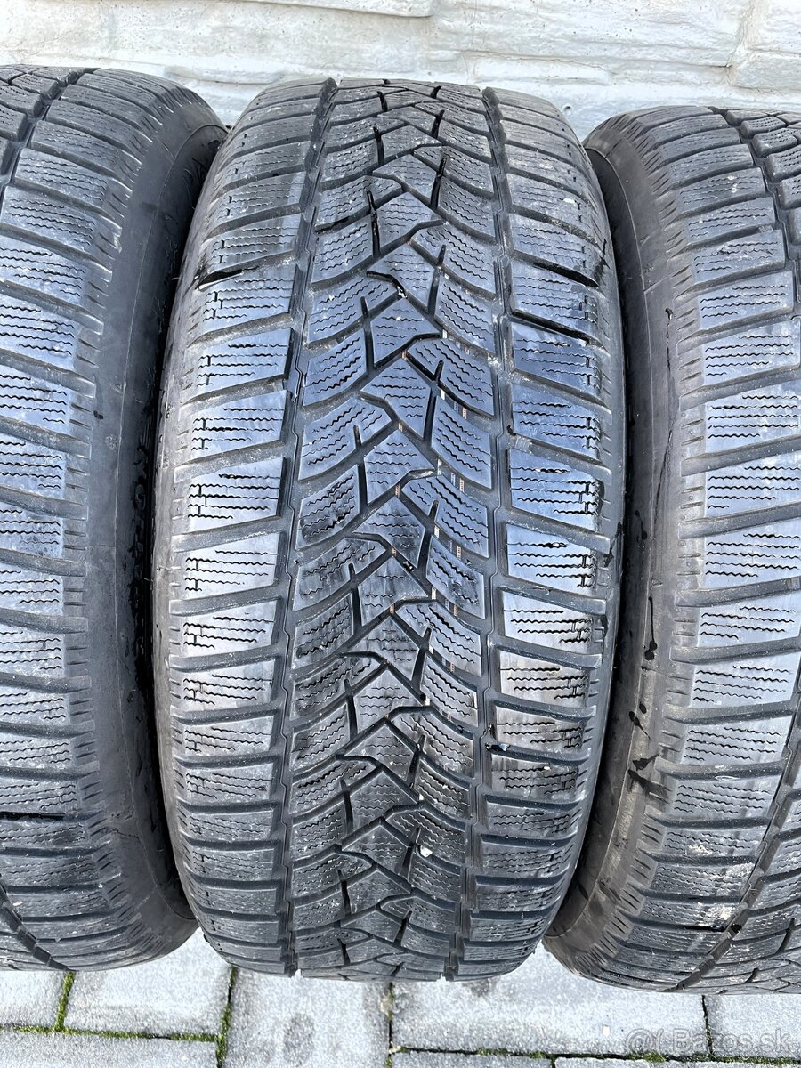 225/55 R17 Dunlop zimne - 3