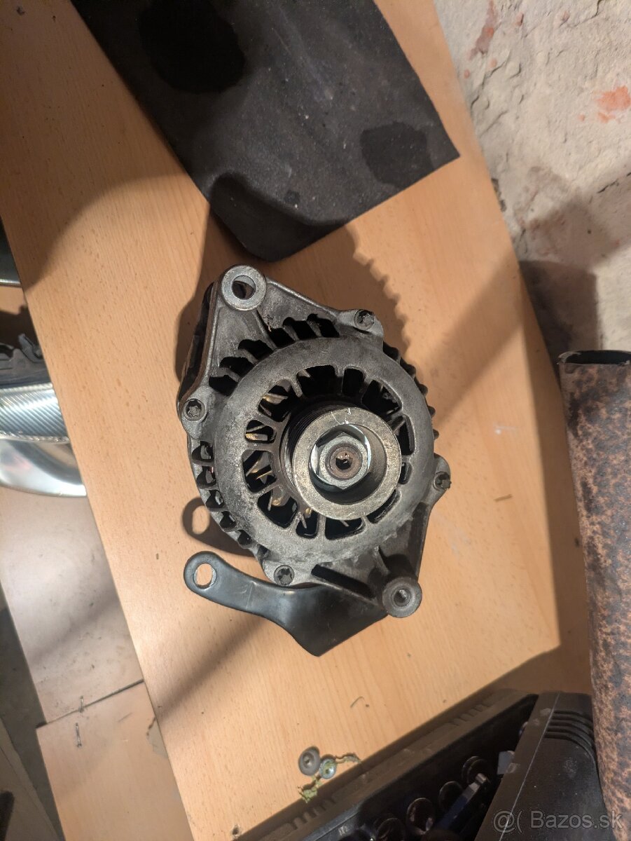 Opel Astra G 1.4 16V Alternátor - 3