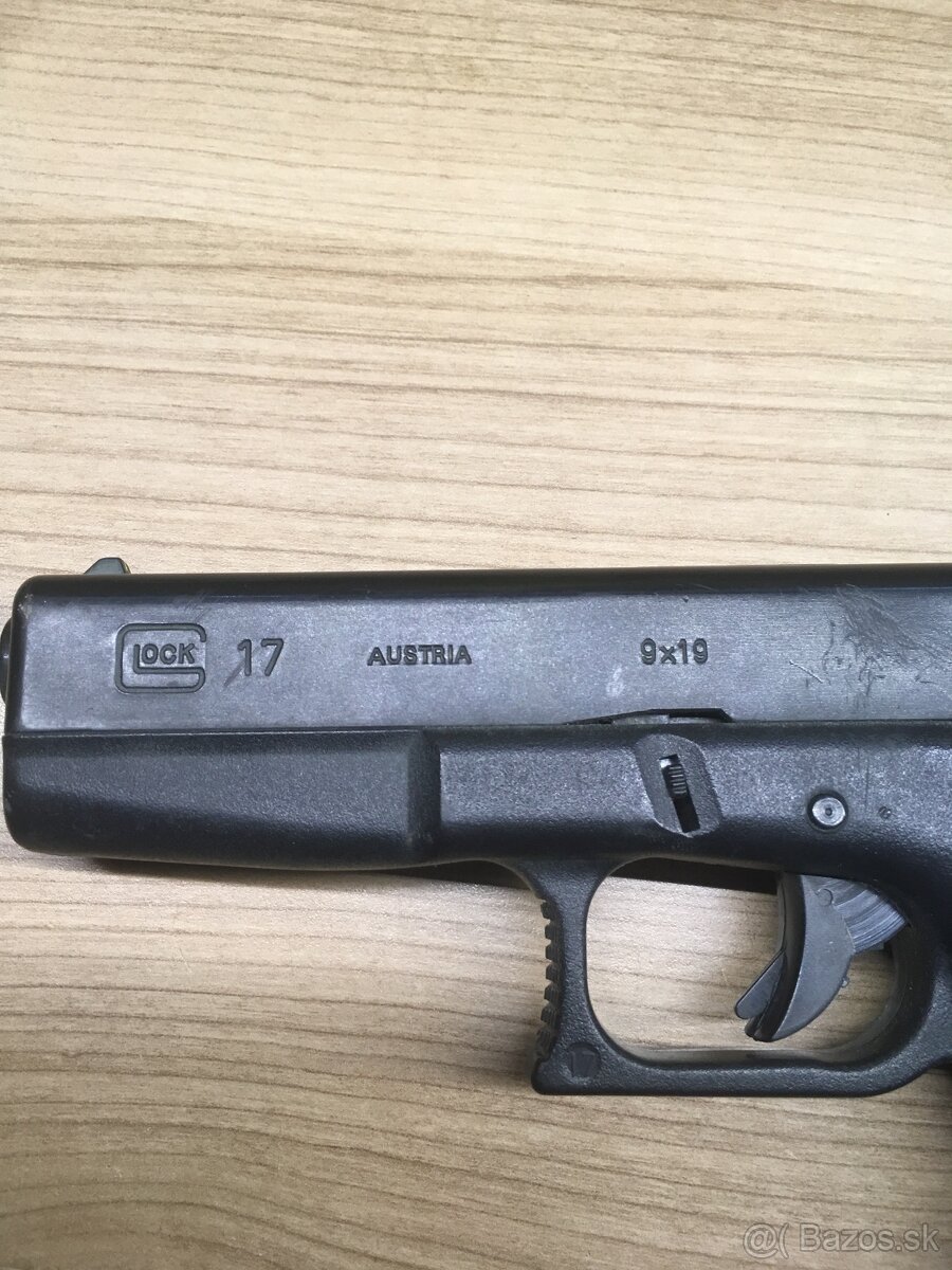 Tokyo Marui Glock 17 - 3