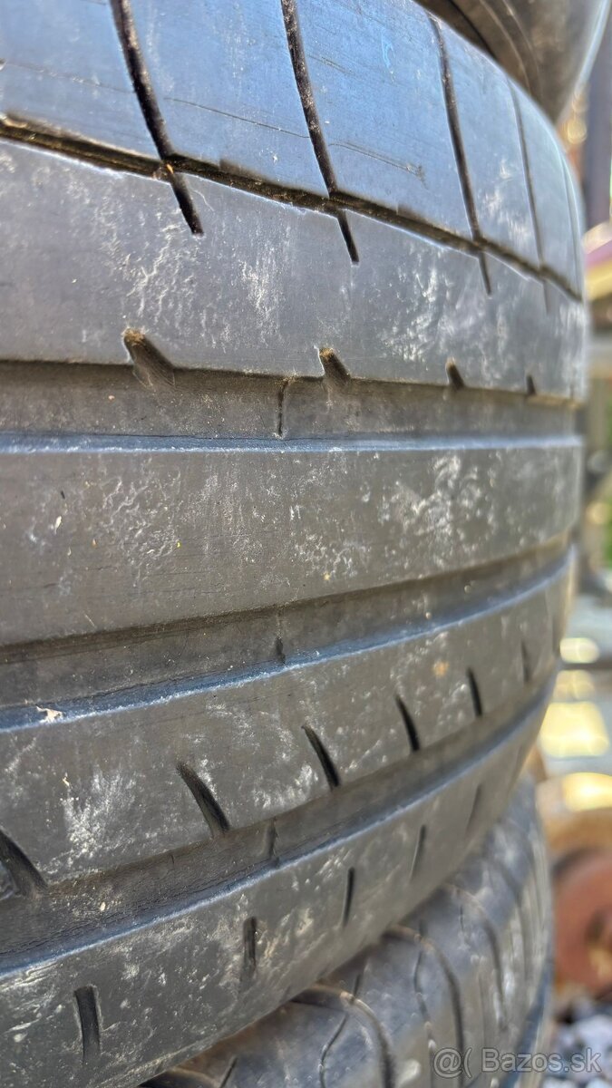 Letne pneu 215/50r17 - 3