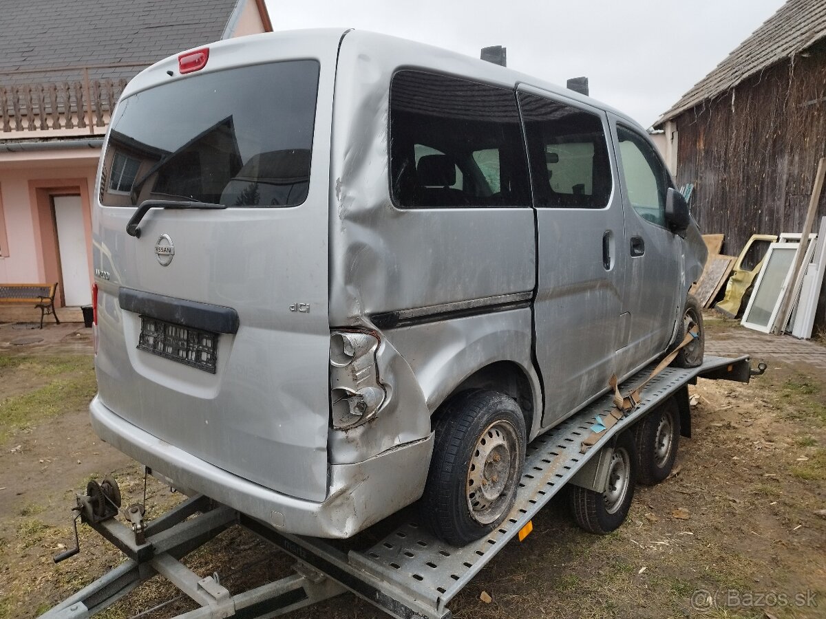 NV 200 Evalia - 3