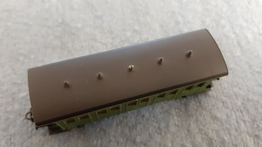 Vláčiky - osobný vozeň Zeuke TT s plošinami - 3