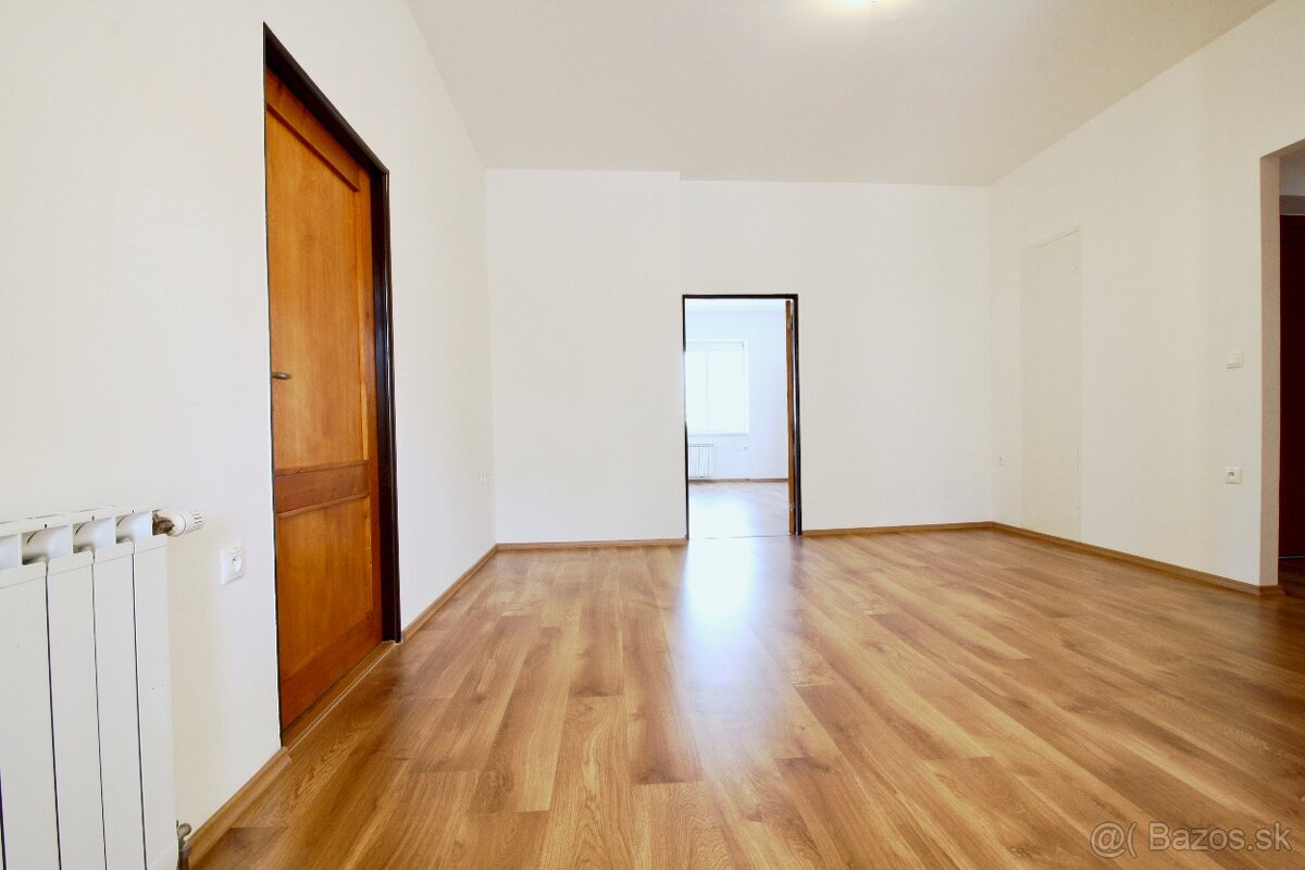 Kancelária 130m2 + terasa širšie centrum - 3