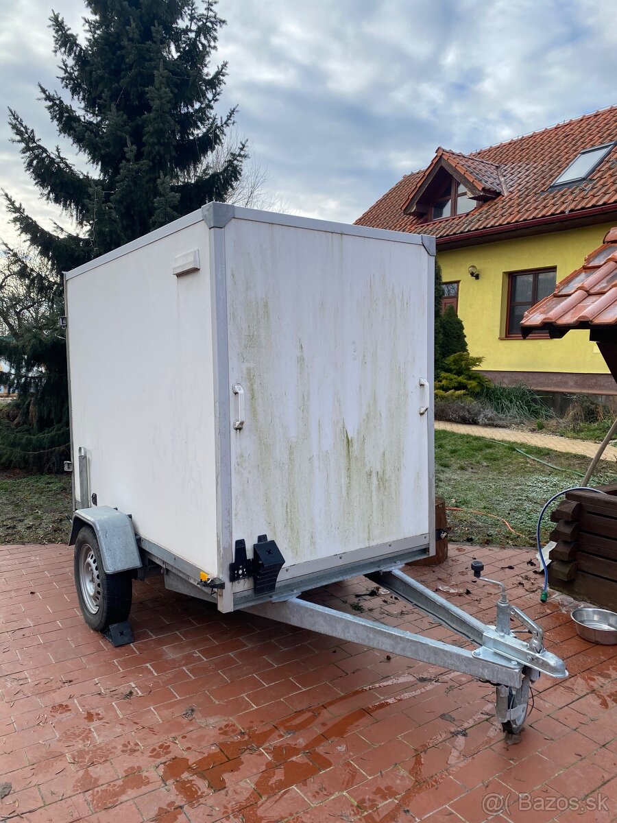 Skriňový prívesný vozík - 3