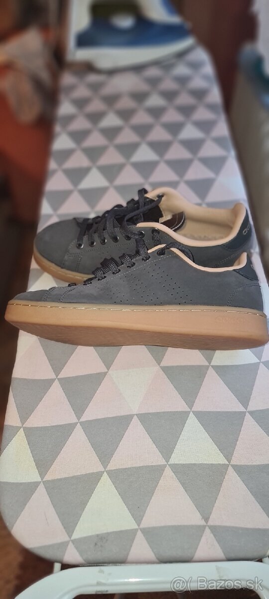 Predám tenisky adidas veľkosť 40 - 3