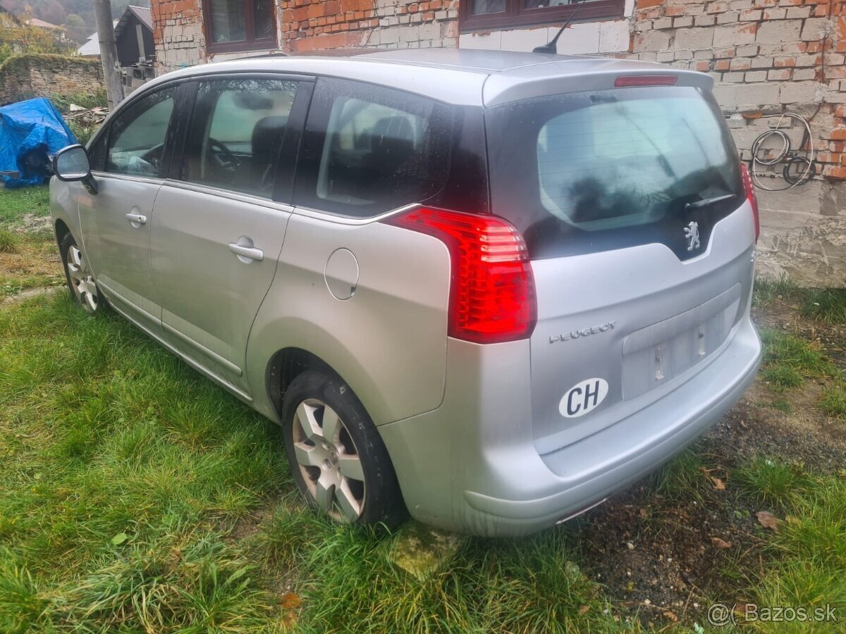 Peugeot 5008 1,6 benzin - 3