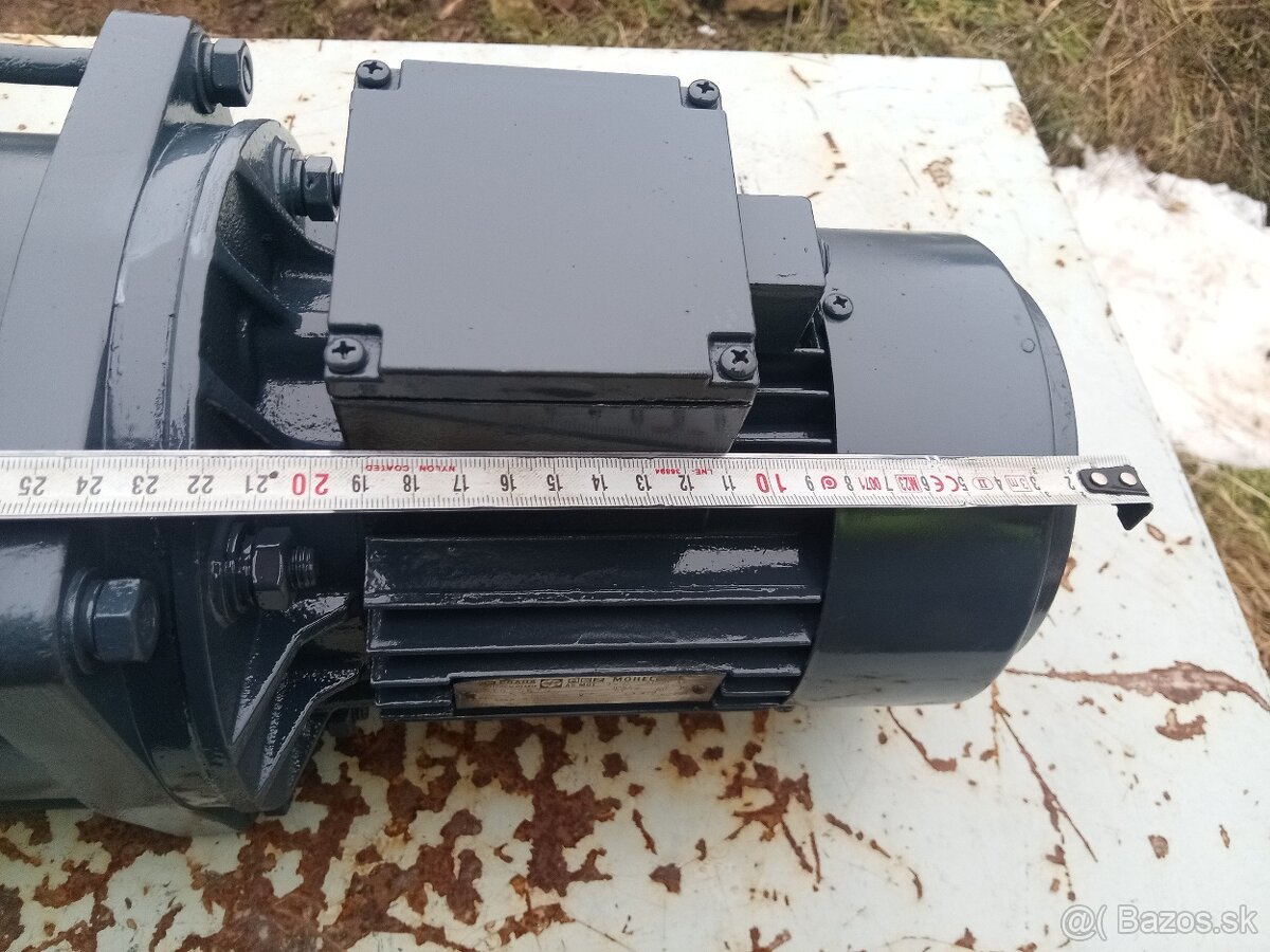 Priama prevodovka s elektromotorom 0,55kW. - 3