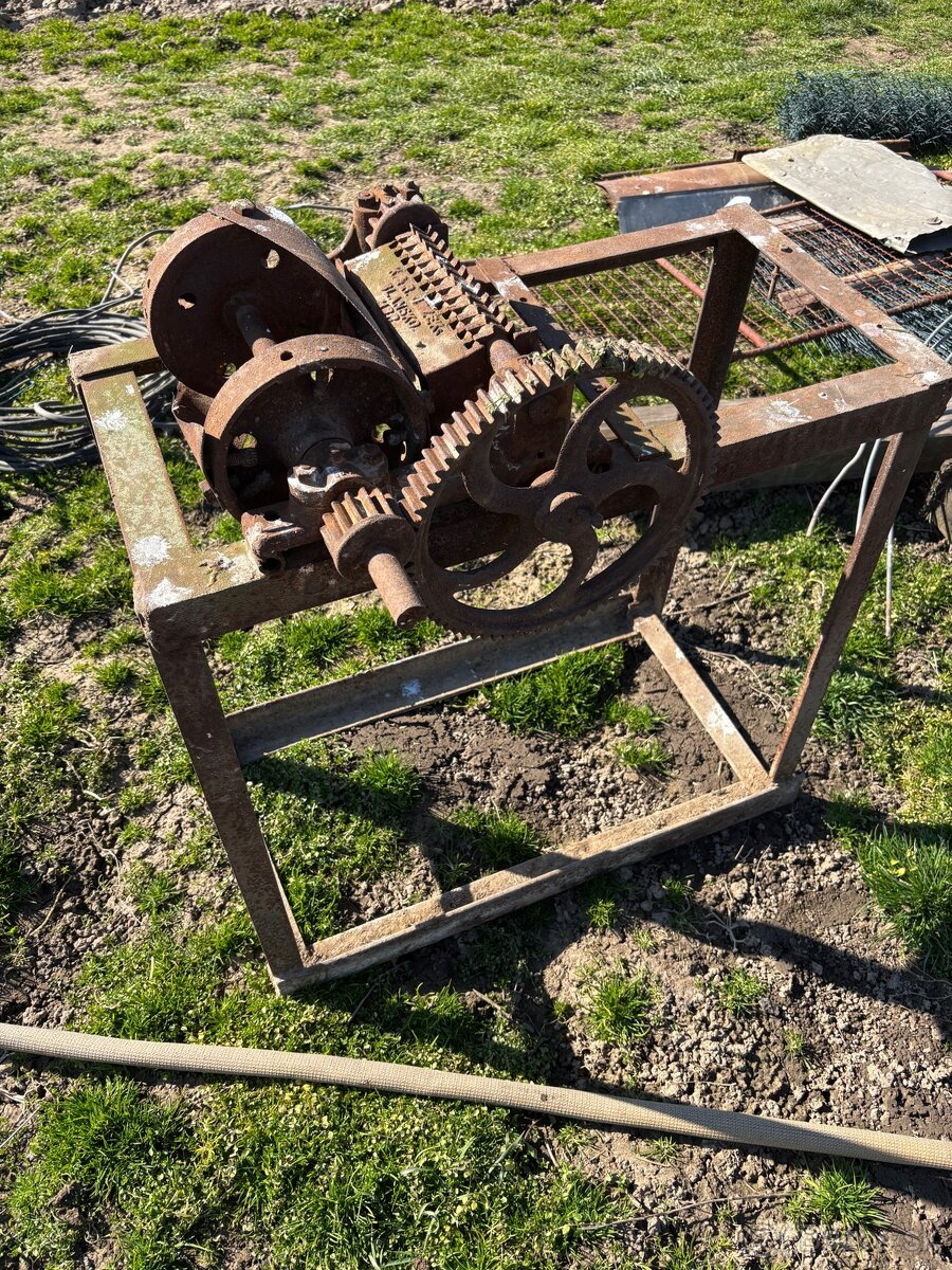 Rezačka na slamu - 3