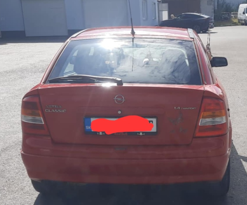 Opel astra 1.4 g hatchback 12/2008 - 3