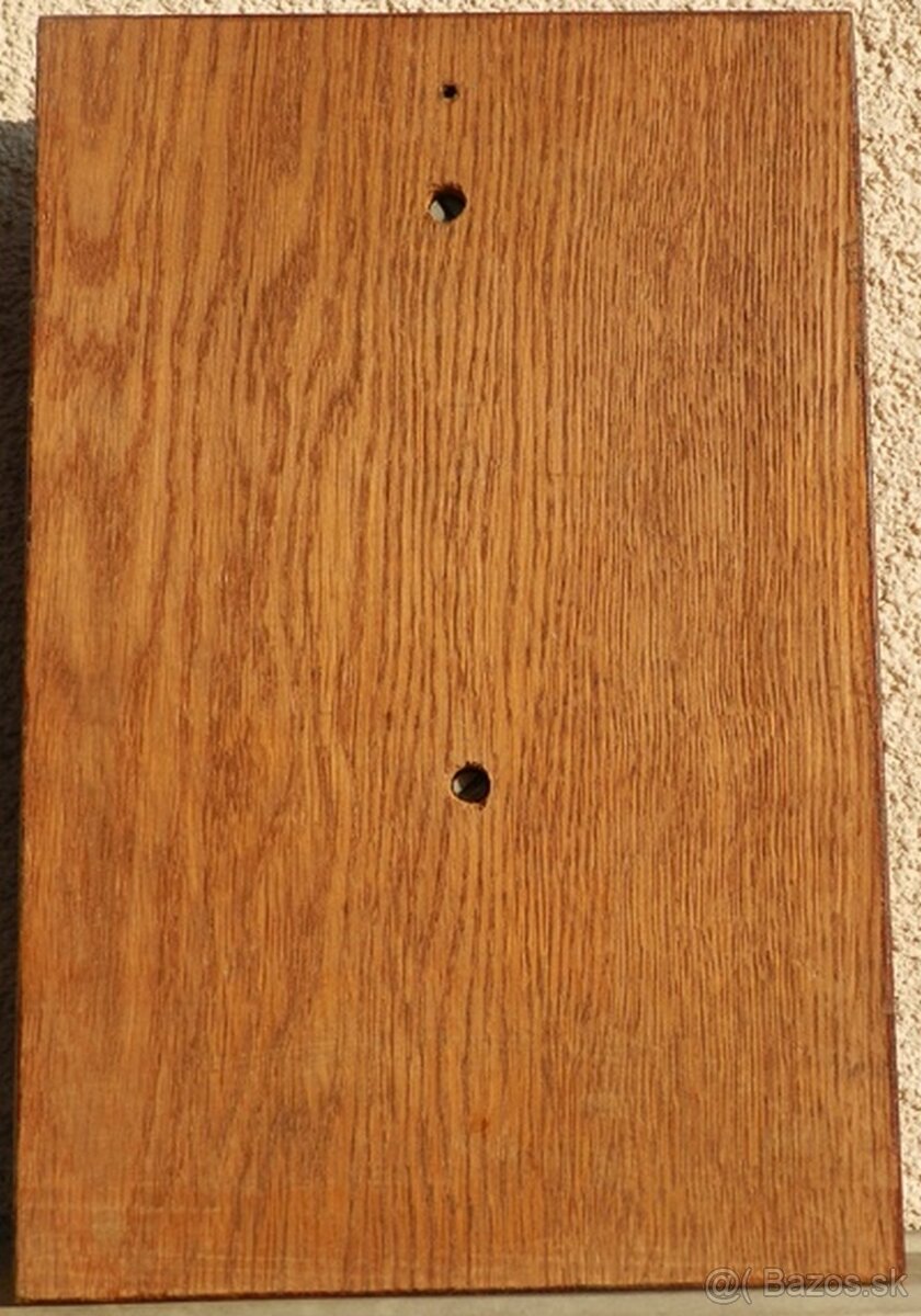 Starožitný bronzový relief na drevenej doske s motívom Ježiš - 3