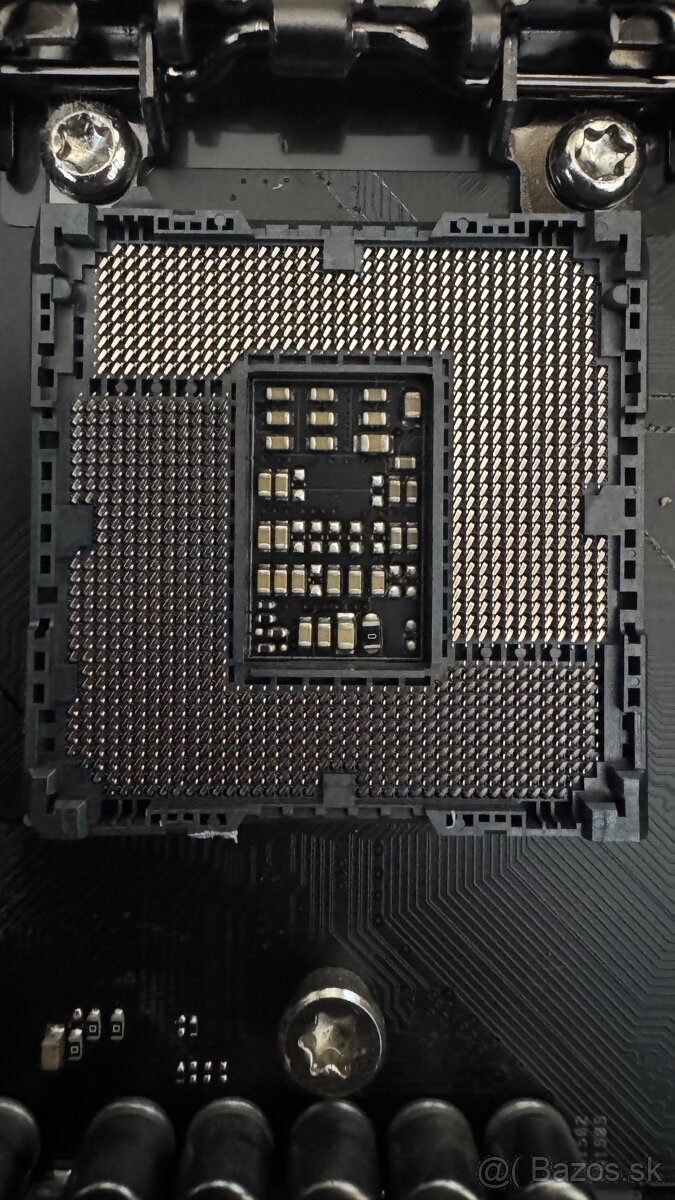 asus maximus xi hero z390 - 3