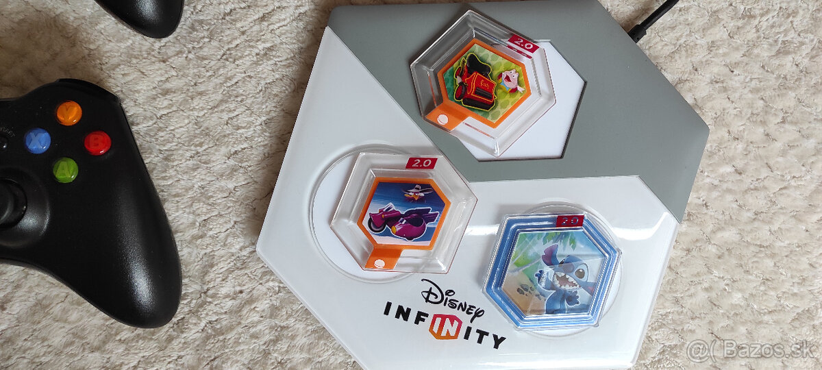 Predám X-Box 360 S - 3