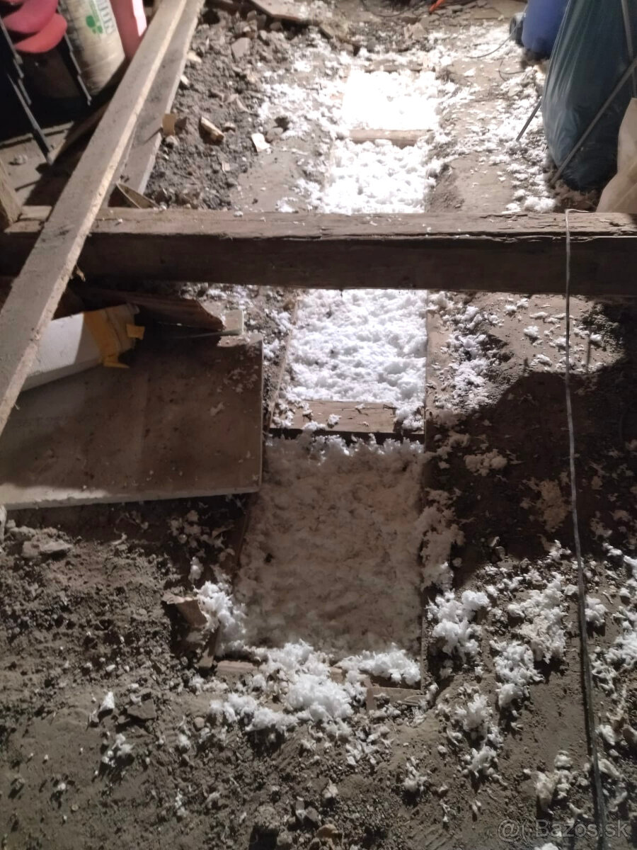 Palach dutý trámový strop výplň dutín fúkaná vata Supafil - 3