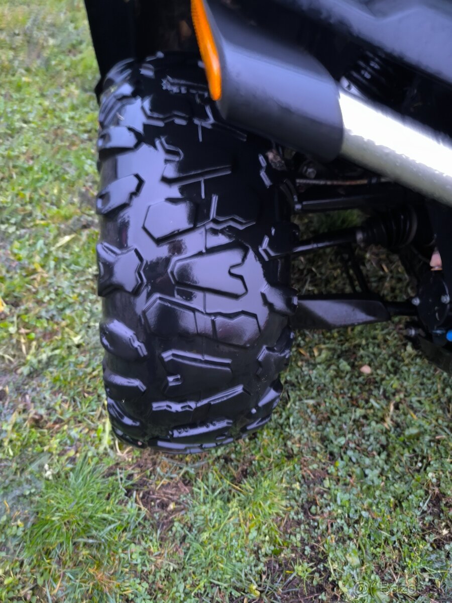 Štvorkolka CF MOTO X850 - 3