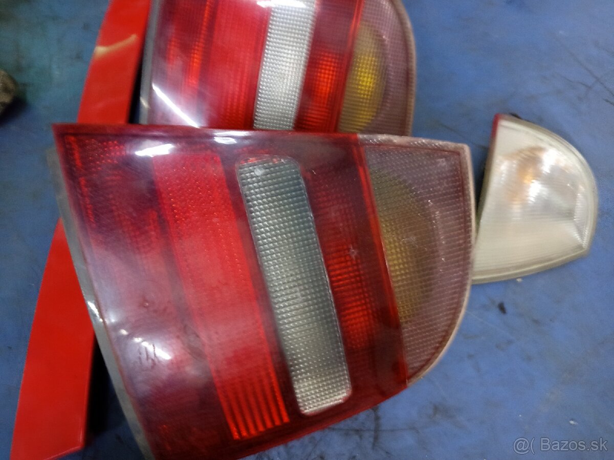 Zadné svetlá Octavia 1 cena za všetky - 3