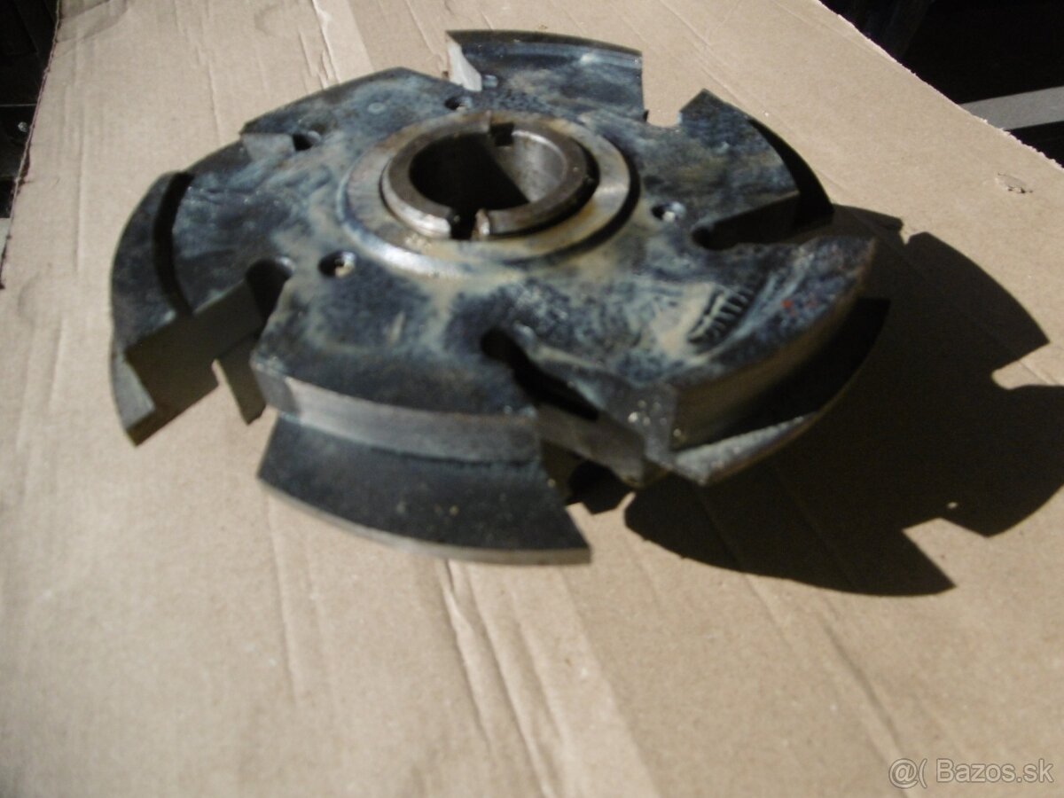 Frezy na tatranský profil a okna - 3