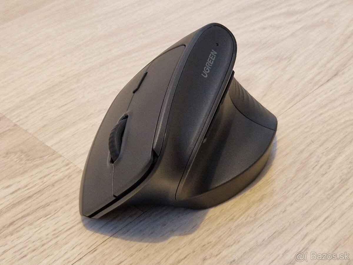 Vertikálna myš UGREEN M571 - 3