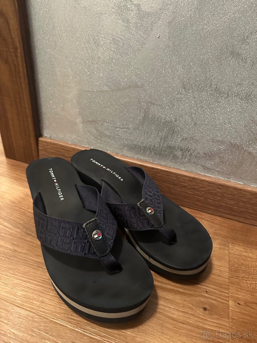 Tommy Hilfiger slapky - 3