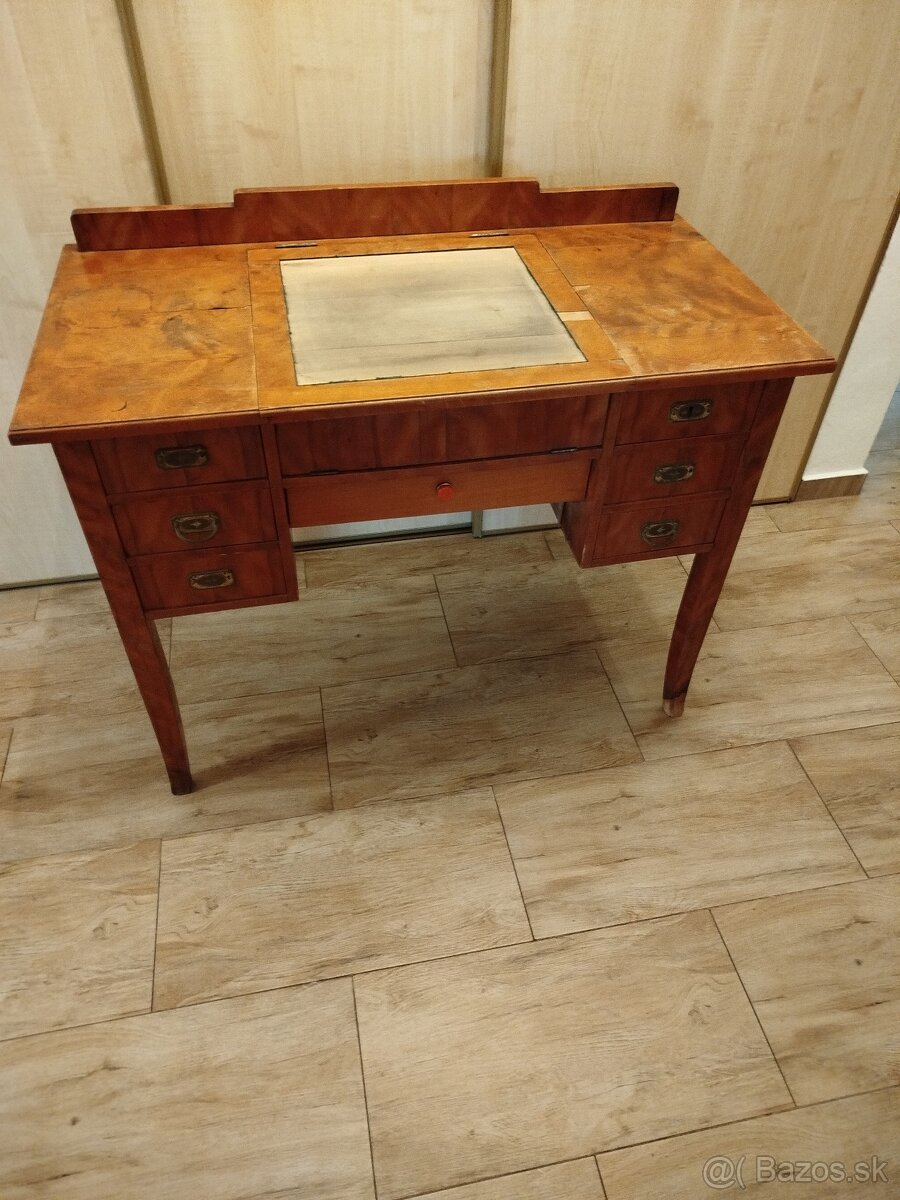 Starožitný stôl - 3