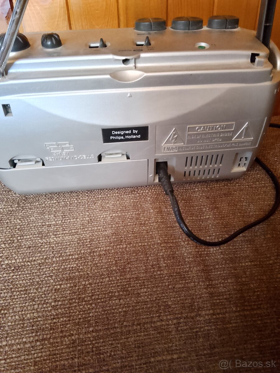 Rádiomagnetofón Philips - 3