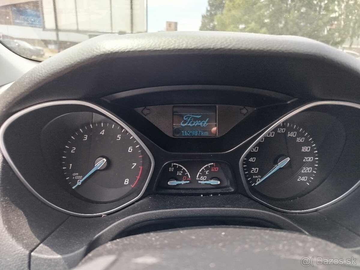 Ford focus - 3