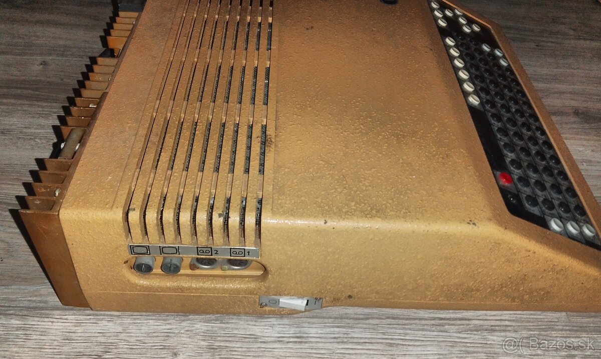 Predám počítač IQ 151 . - 3