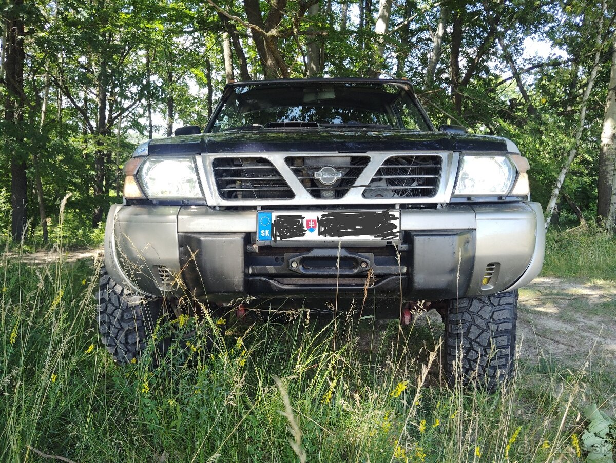 Nissan Patrol Y61