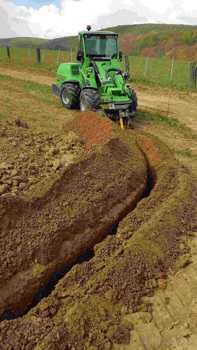 AVANT 750 DLX OPTIDRIVE KLBOVÝ NAKLADAČ - 3