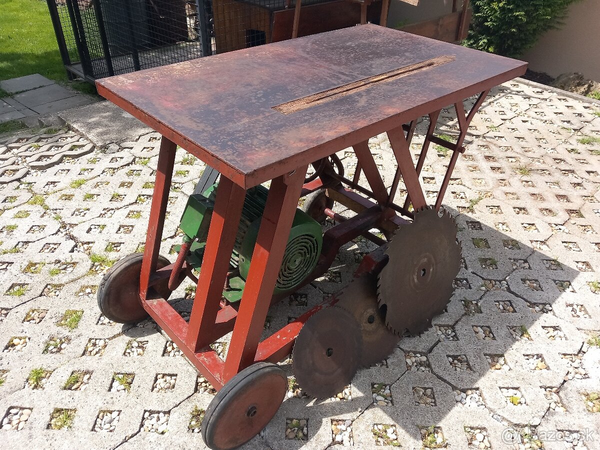 Cirkulár - okružná píla 4,5kW - 3