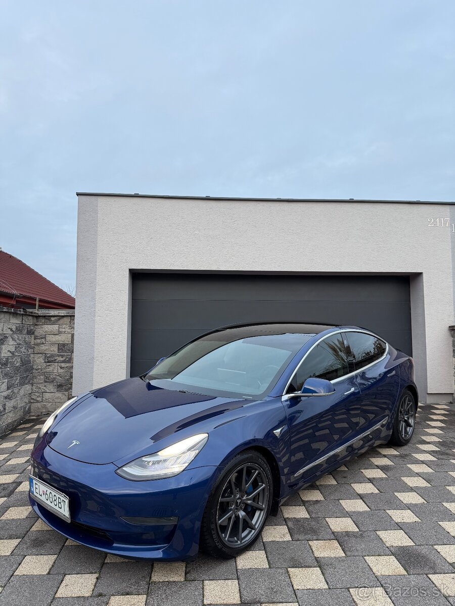 TESLA MODEL 3 LONG RANGE - 3