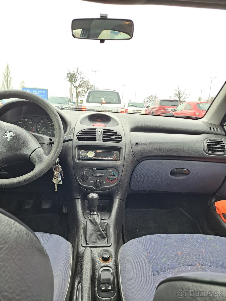Peugeot 206 - 3