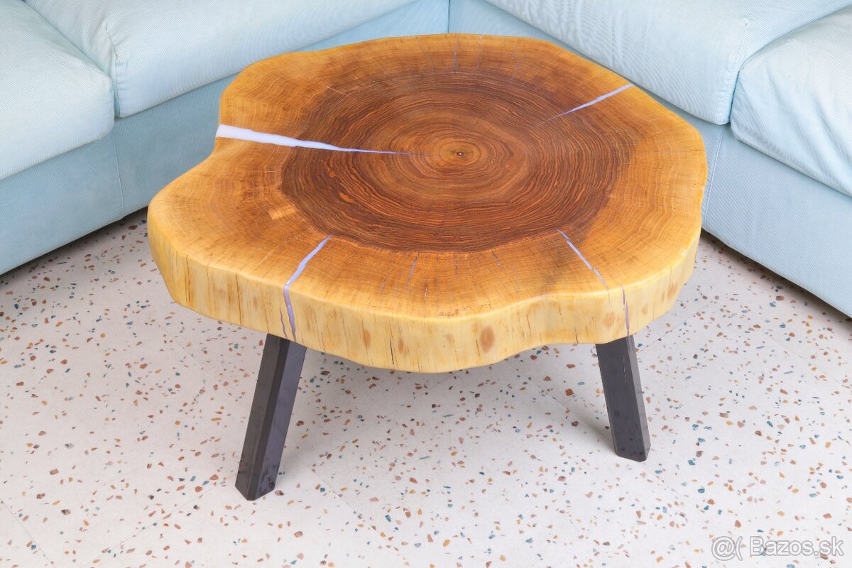 Predám epoxidový konferenčný stôl – orech & čierny epoxid - 3