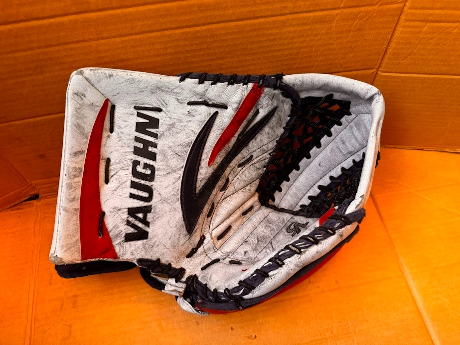 LAPAČKA A VYRÁŽEČKA VAUGHN VELOCITY V5 SR. - 3