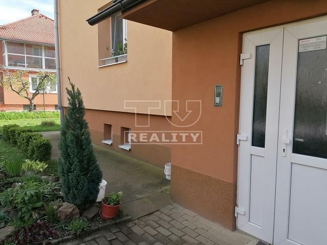 NA PREDAJ 2-IZB.BYT V LADCOCH S VÝMEROU 60 M2, AJ S... - 3