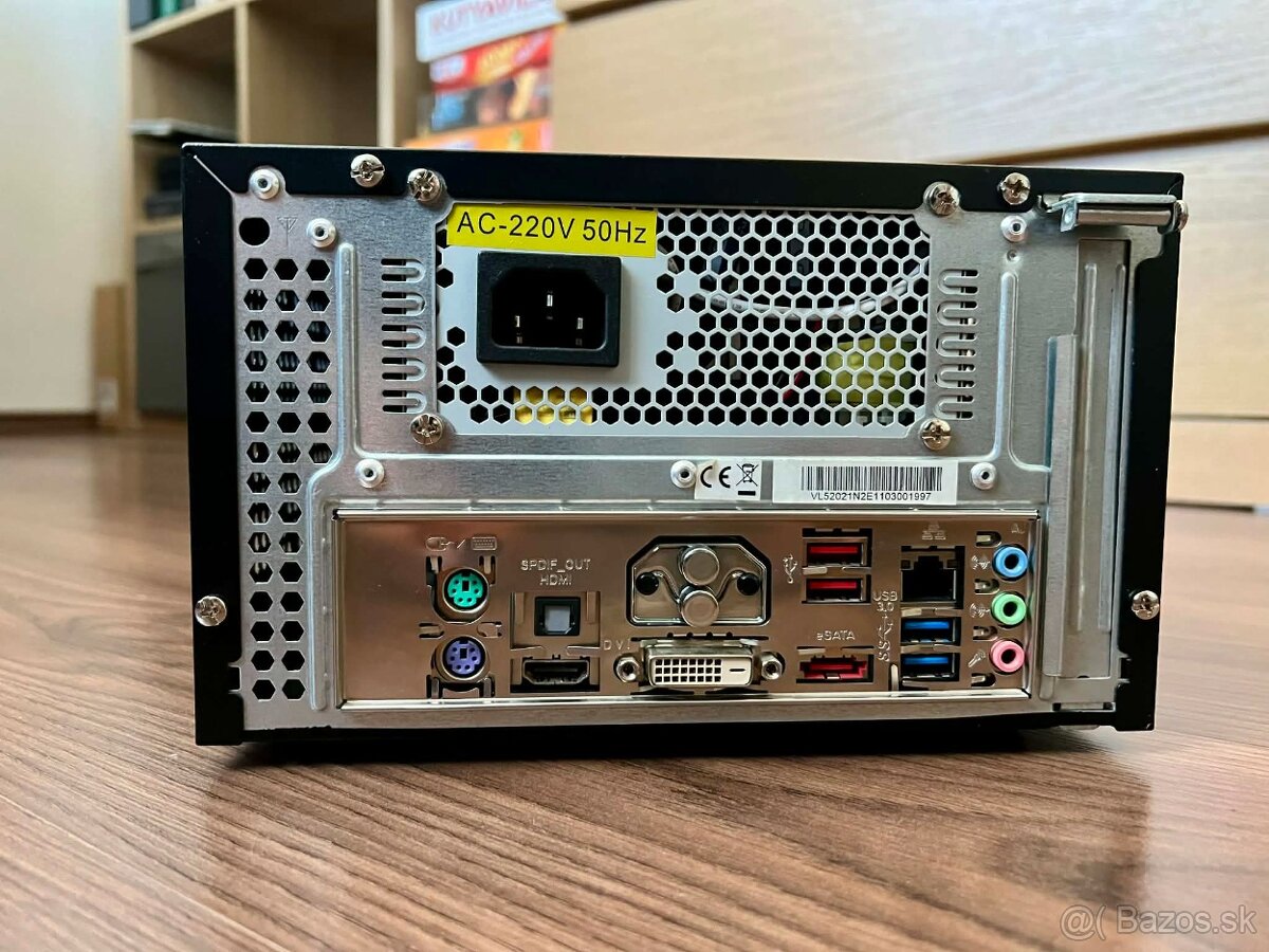 Maly ITX/HTPC pocitac - 3
