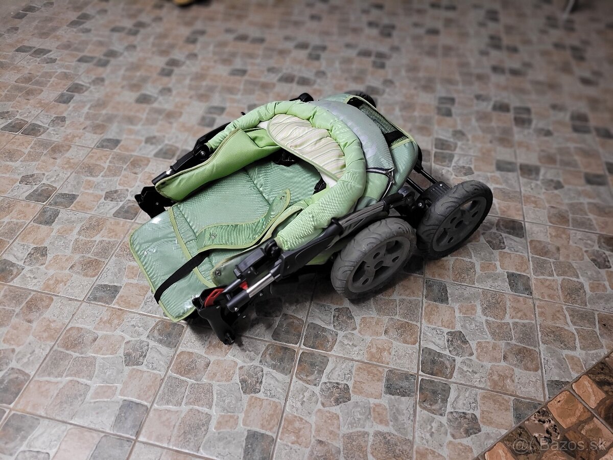 Predám detský kočík s plnou výbavou - 3