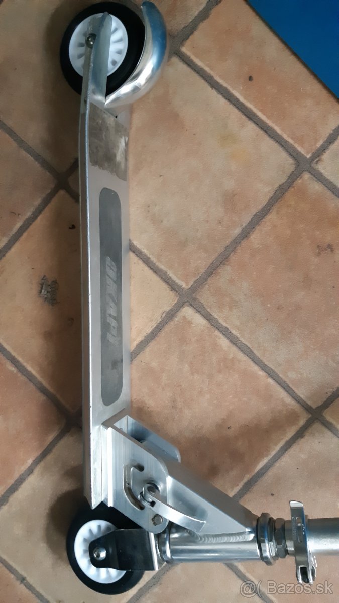 Skladacia kolobežka OKAPI - TAIWAN - 3