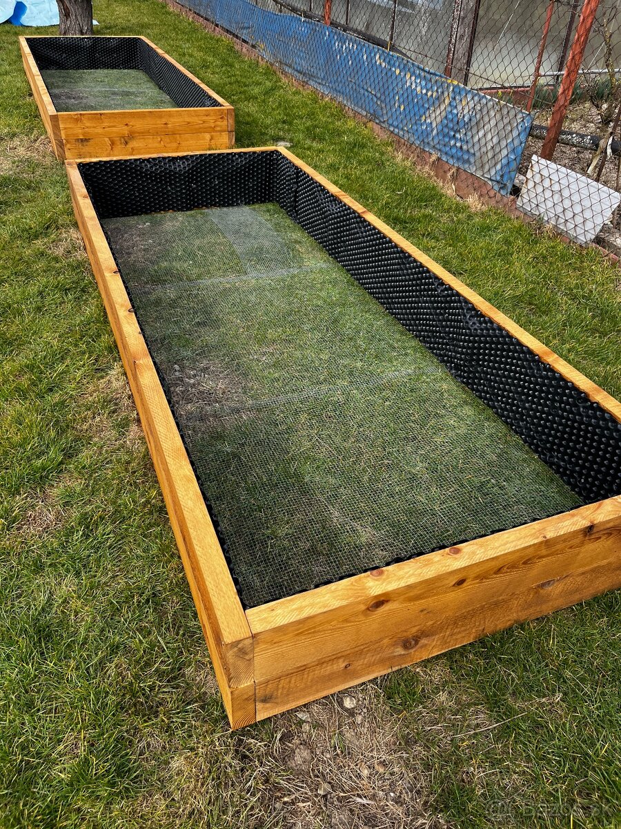 Vyvýšený záhon - 3