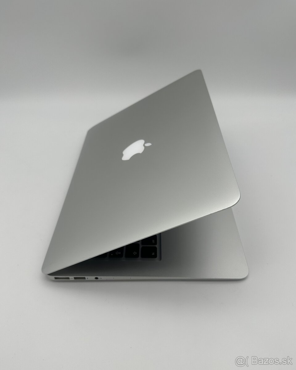 MacBook Air 13" 2017 Silver + ZÁRUKA - 3