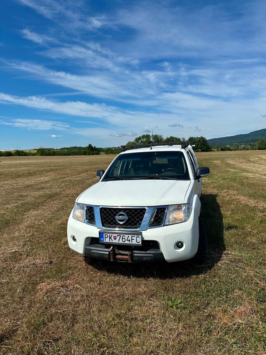 Predám nissan navara D40 - 3