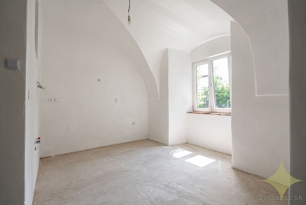 ►Veľký Apartmán 4izb. pri jazerách so záhradou a chatkou v h - 3