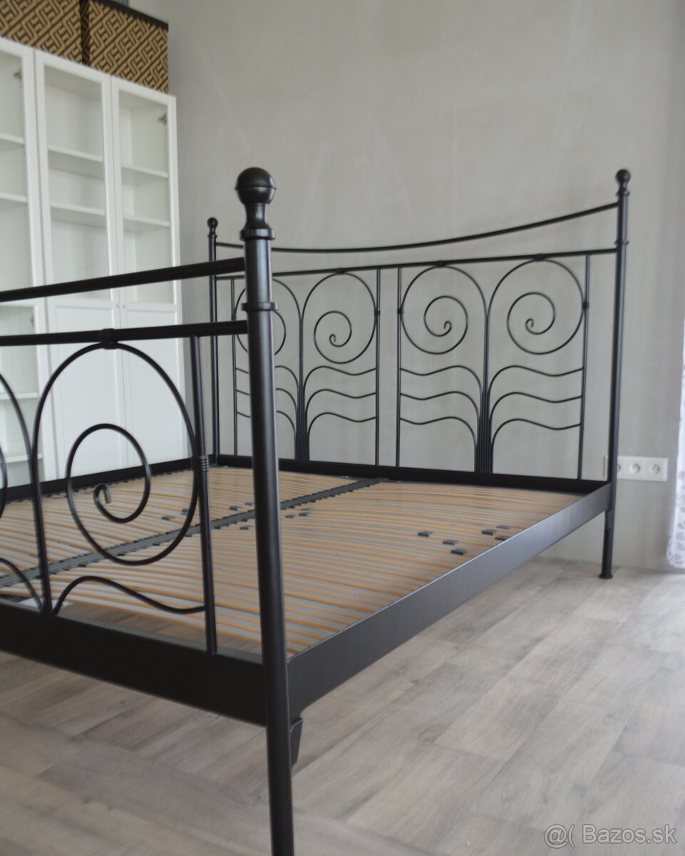 Manželská posteľ - 3