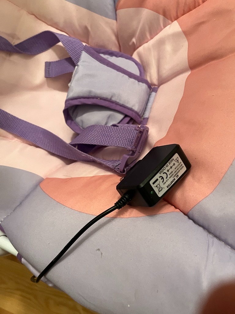 Elektricka hojdacka/lehatko pre deti - 3