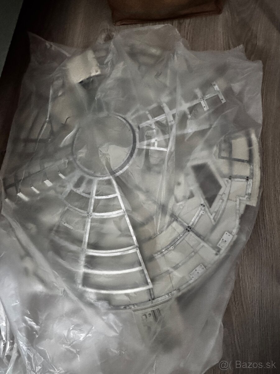 Deagostini Millenium falcon - 3