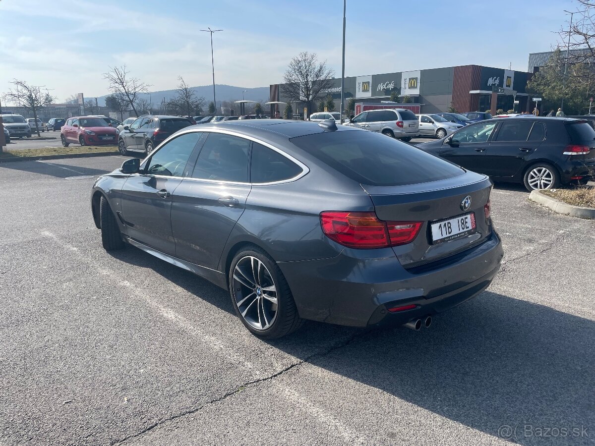 BMW 330d GT 2015 . 3.0 diesel - 3