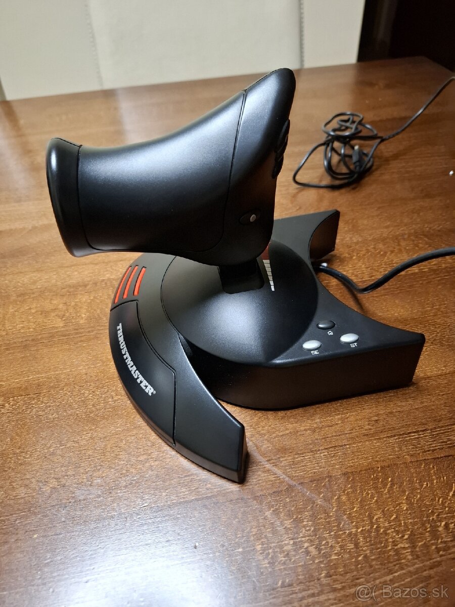 Joystick Thrustmaster T.Flight Hotas X - 3