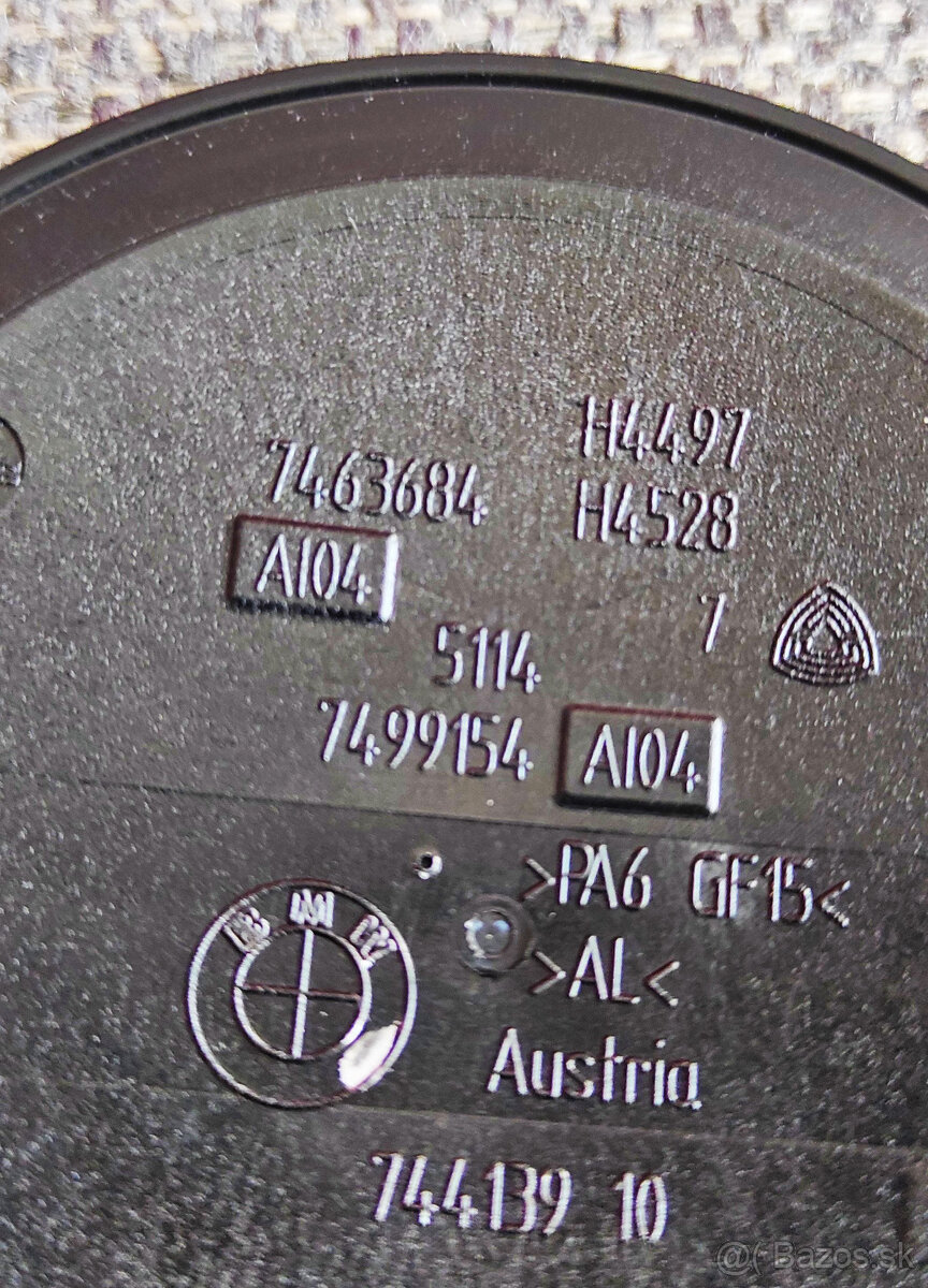 znak na kapotu na BMW - č.2 - 3