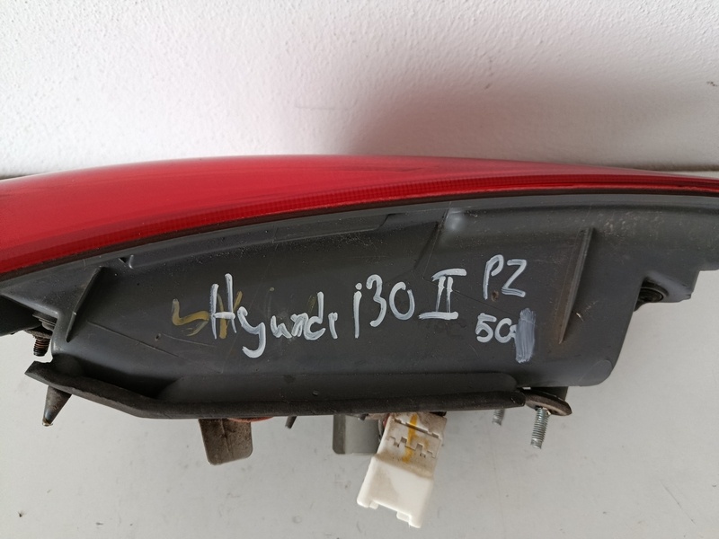 svetlo PZ hyundai i30 50€ - 3