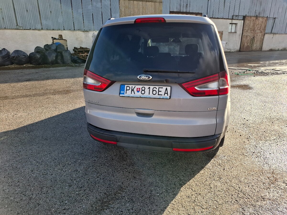 Ford Galaxy 2.0 TDCi, 7-miestny, automat – 3300 € - 3